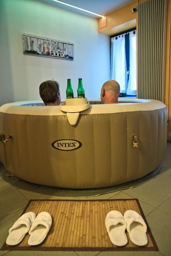 Chill Home : Appartement Cocooning Avec Jacuzzi Grandson Exteriér fotografie